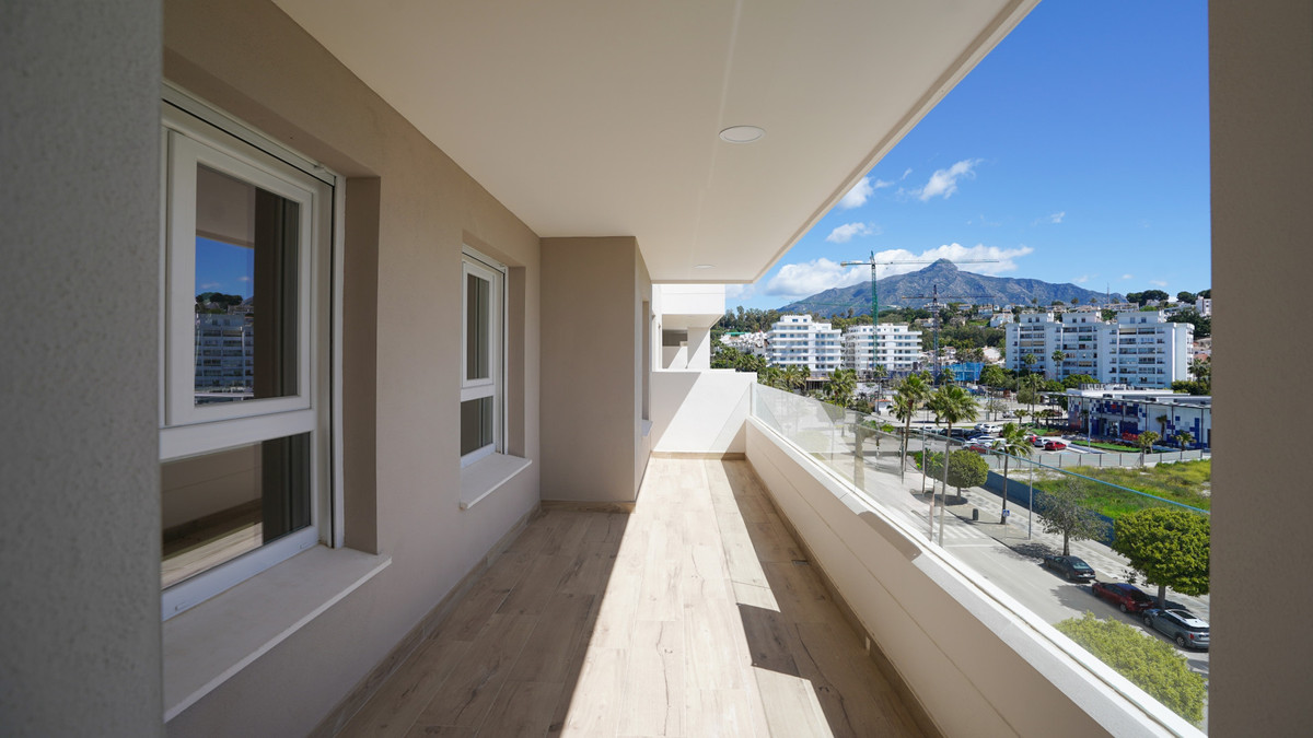 Appartement te koop in Marbella | 4 slaapkamers H5018023