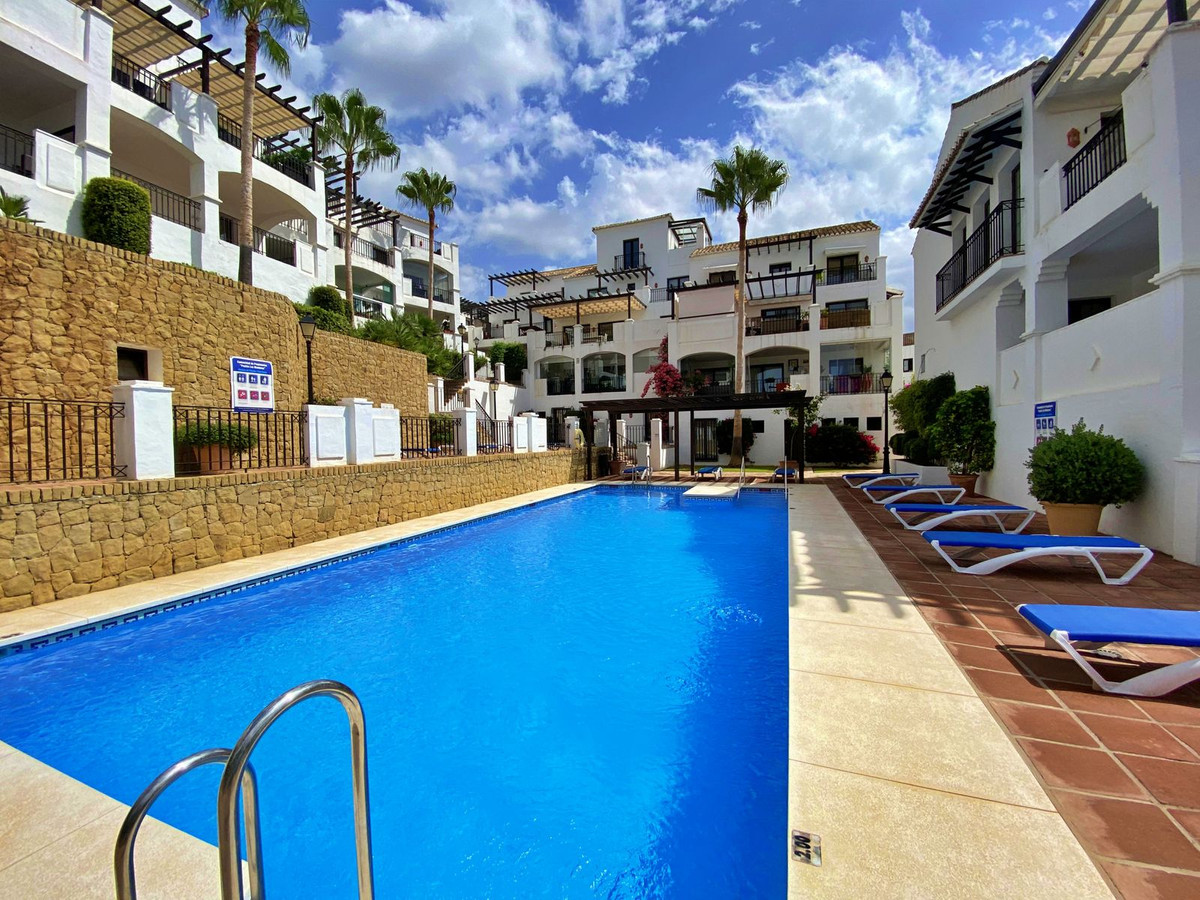 Appartement te koop in Altos de los Monteros | 4 slaapkamers H5024350