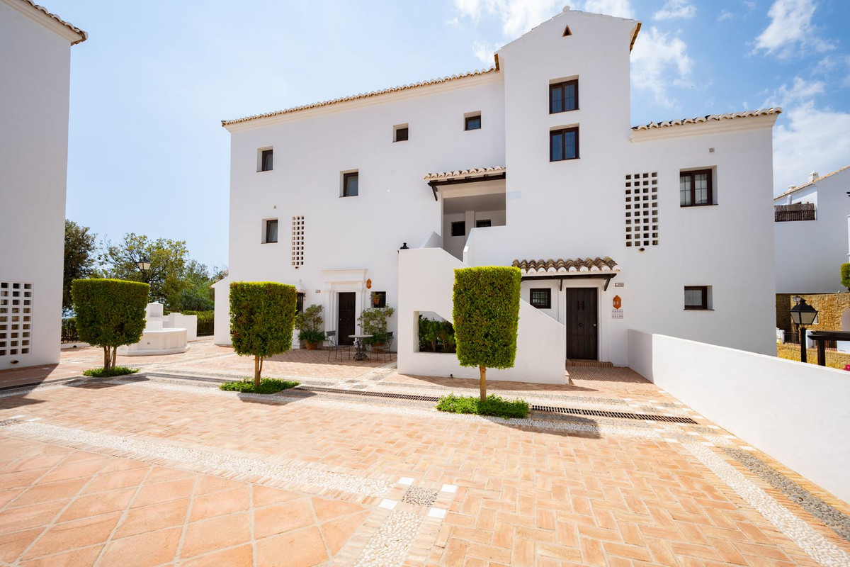 Appartement te koop in Altos de los Monteros | 4 slaapkamers H5024350