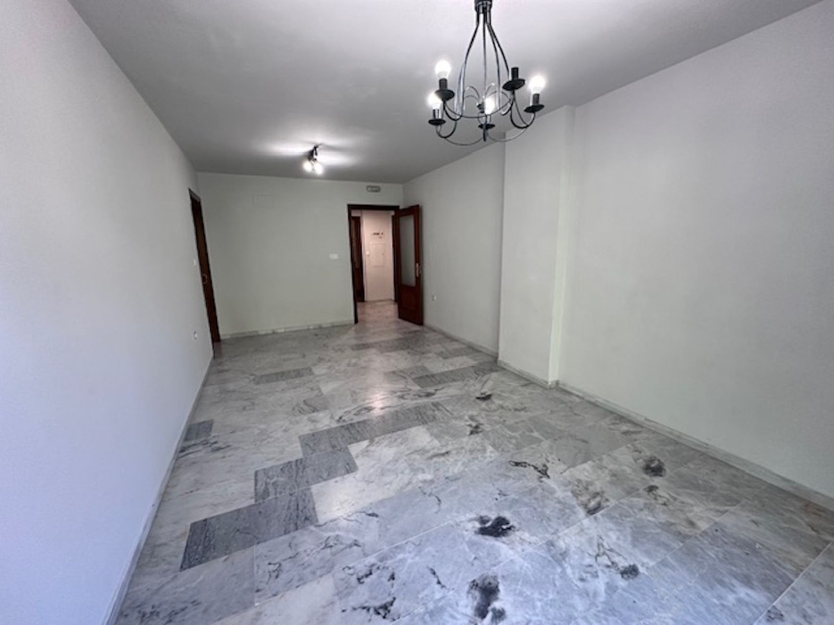 Appartement te koop in Marbella | 2 slaapkamers H5040307