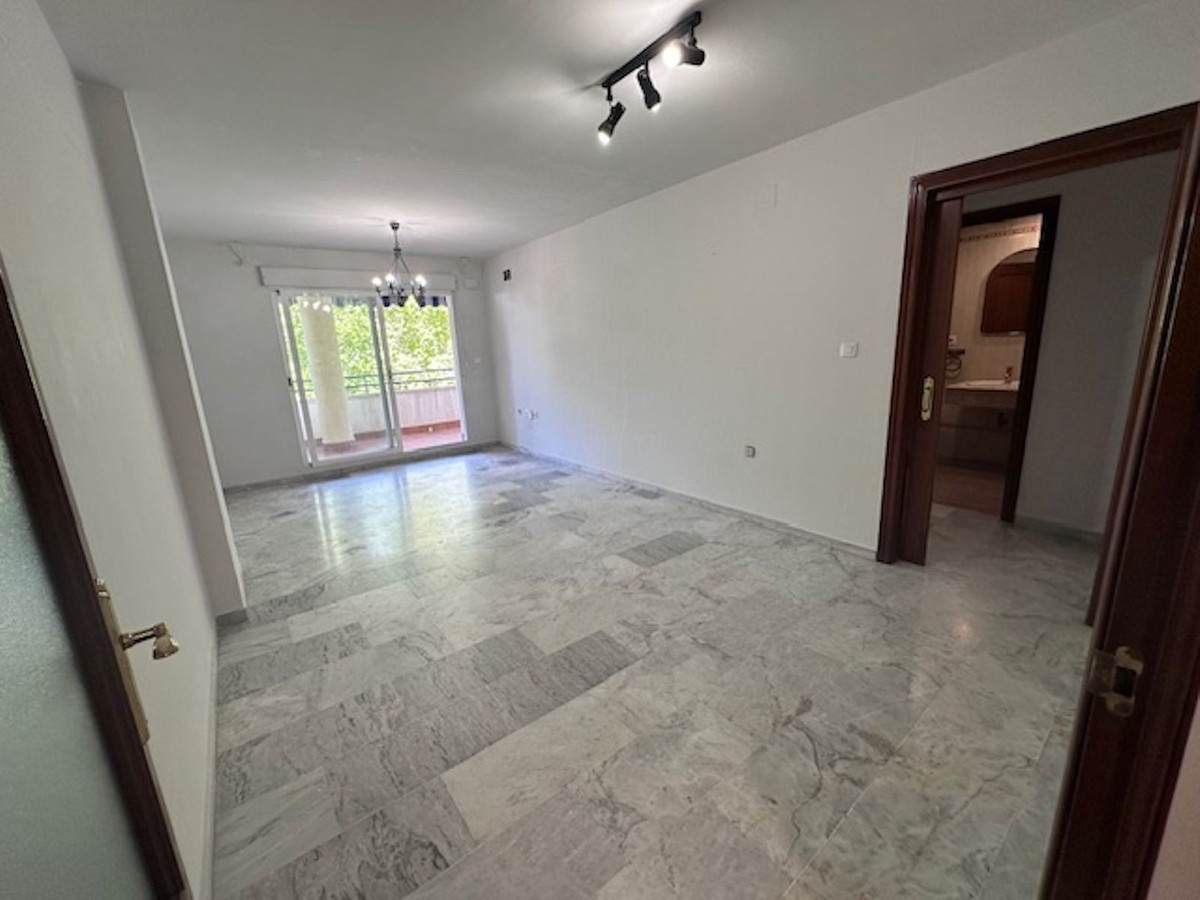 Appartement te koop in Marbella | 2 slaapkamers H5040307