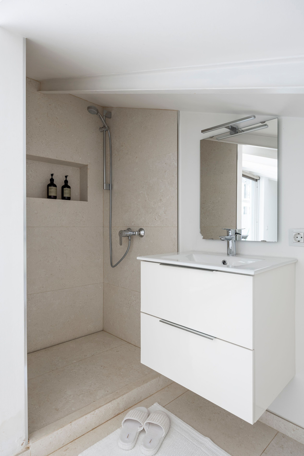 Property main view 20