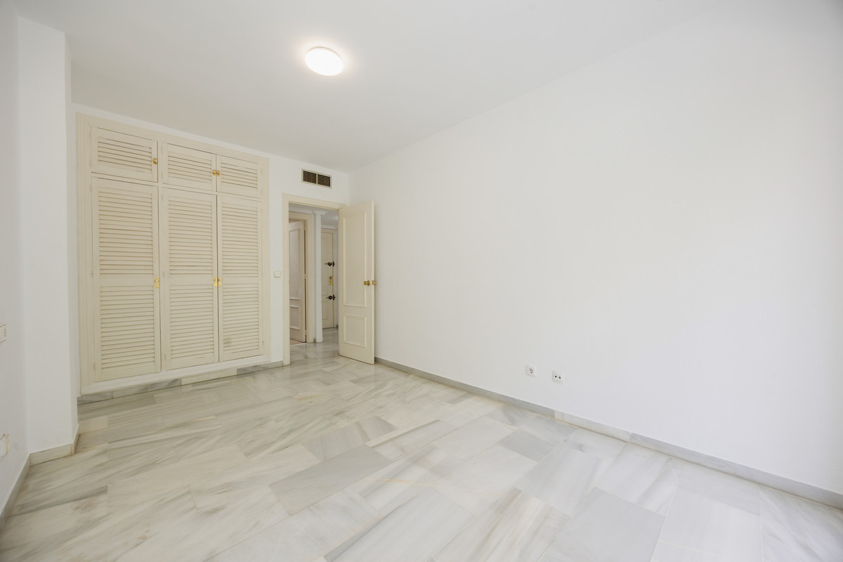 Appartement te koop in Marbella | 1 slaapkamers H5045071