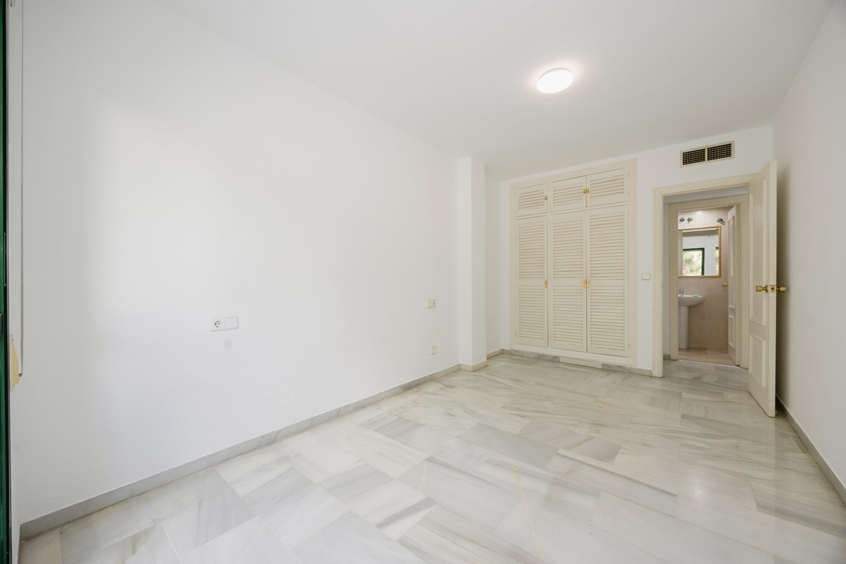 Appartement te koop in Marbella | 1 slaapkamers H5045071