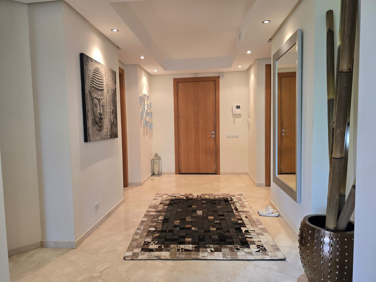 Appartement te koop in Marbella | 2 slaapkamers H5056534