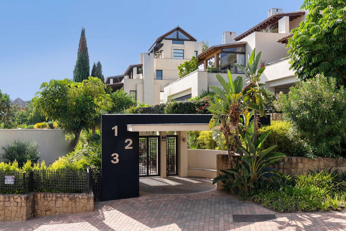 Appartement te koop in Marbella | 2 slaapkamers H5056534