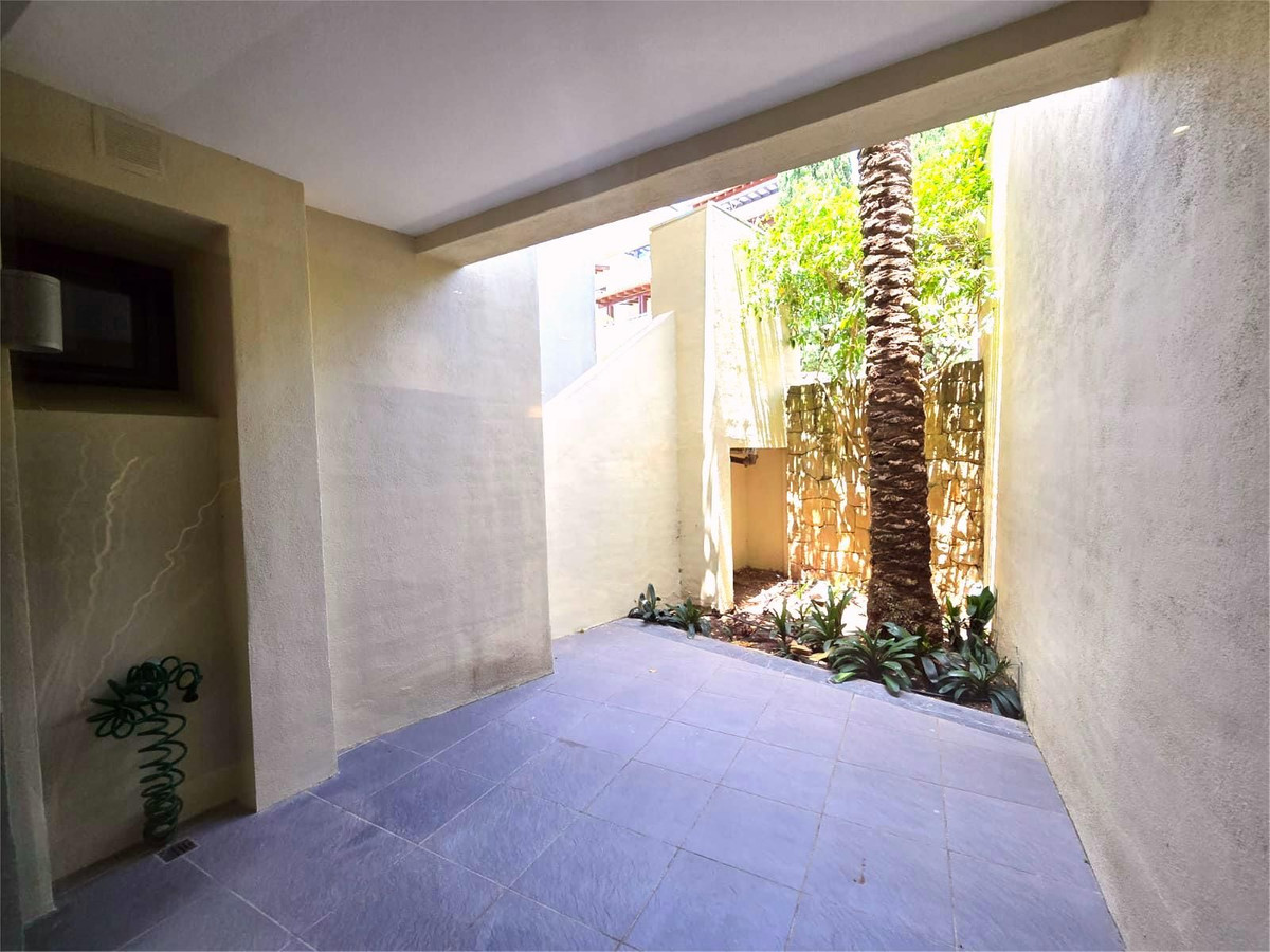 Appartement te koop in Marbella | 2 slaapkamers H5056534