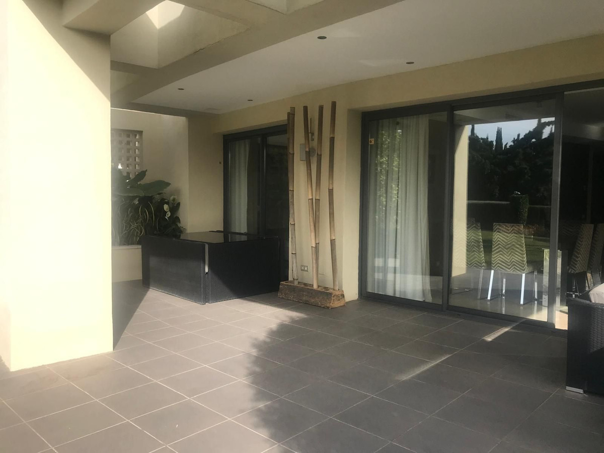 Appartement te koop in Marbella | 2 slaapkamers H5056534