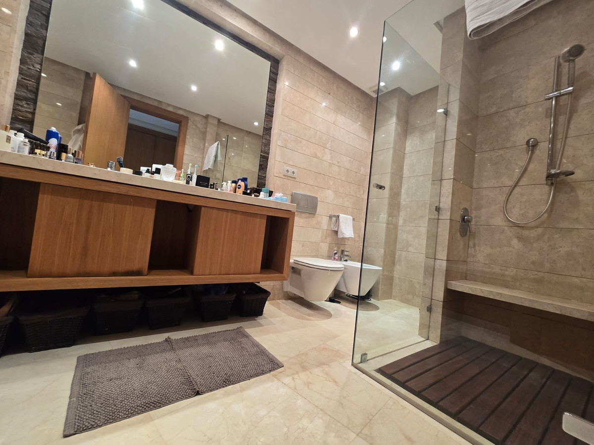 Appartement te koop in Marbella | 2 slaapkamers H5056534
