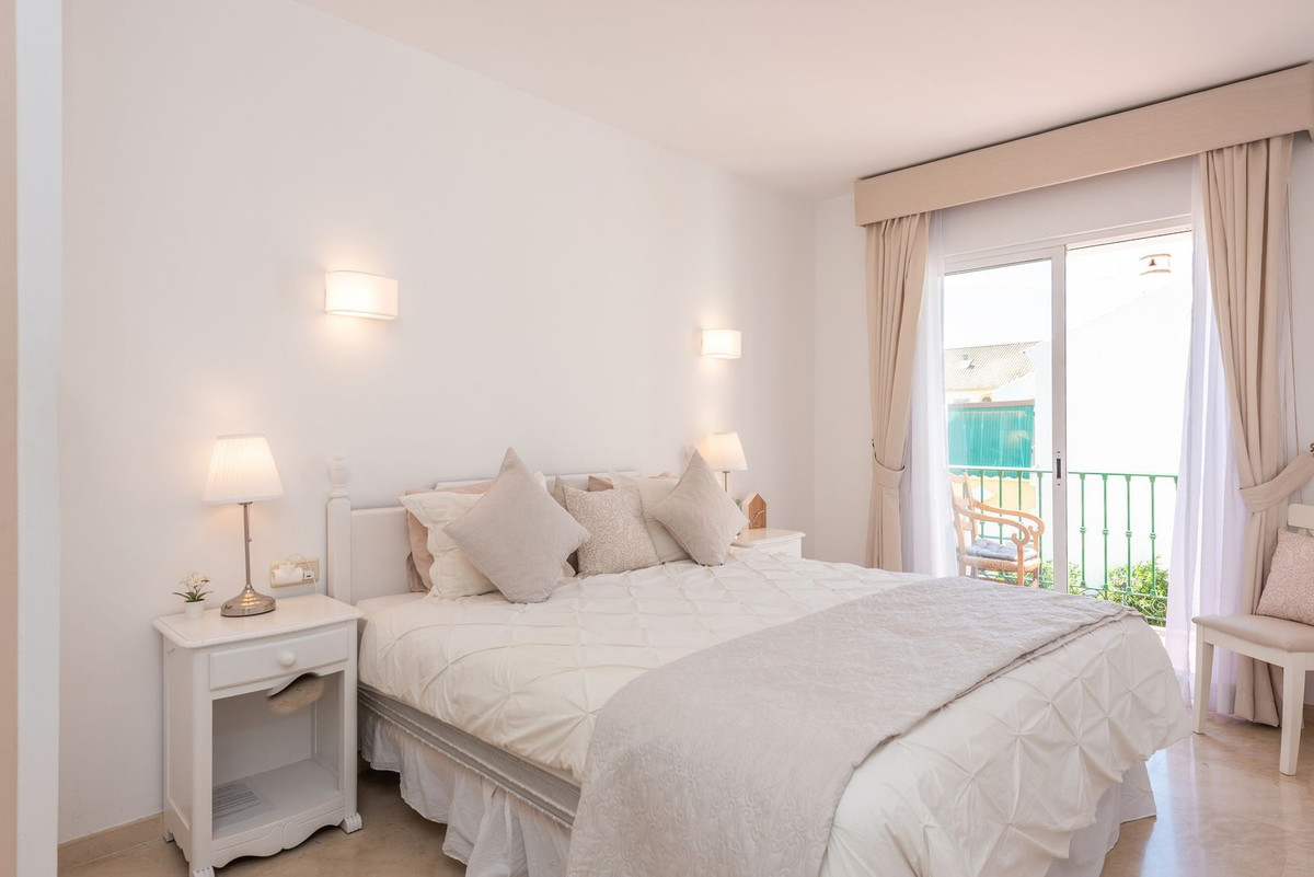 Appartement te koop in Marbella | 3 slaapkamers H5056615