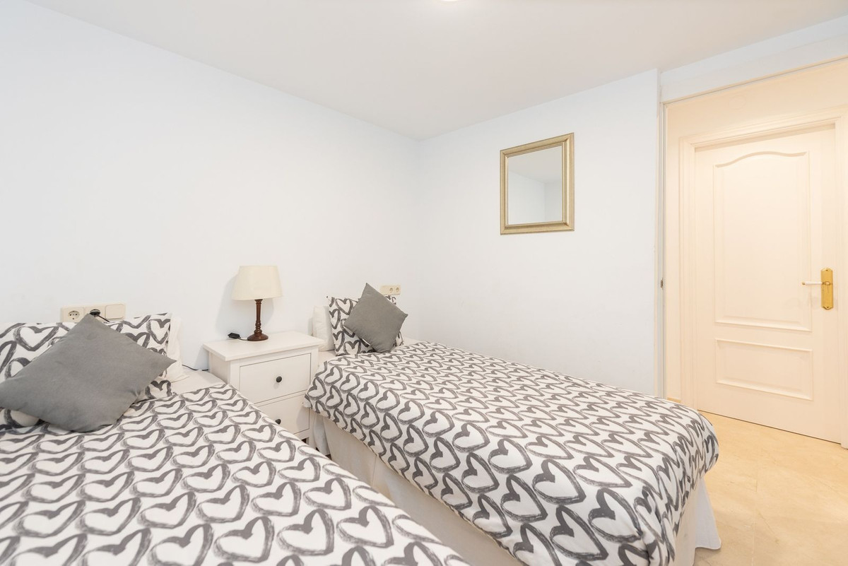 Appartement te koop in Marbella | 3 slaapkamers H5056615