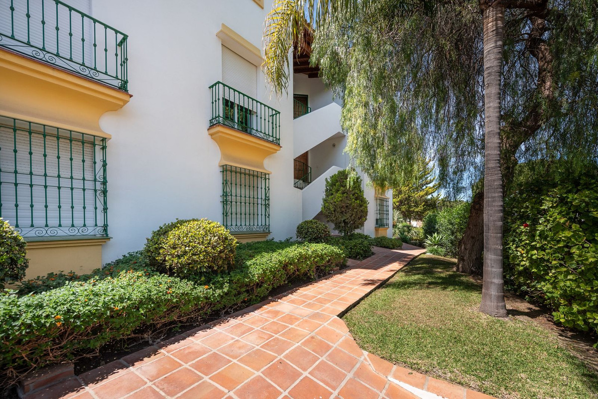 Appartement te koop in Marbella | 3 slaapkamers H5056615