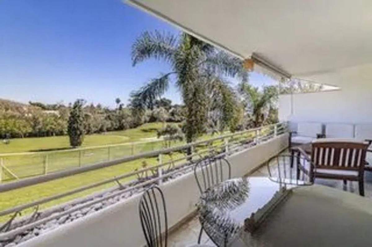 Apartment te koop in Marbella | 3 slaapkamers H5057779