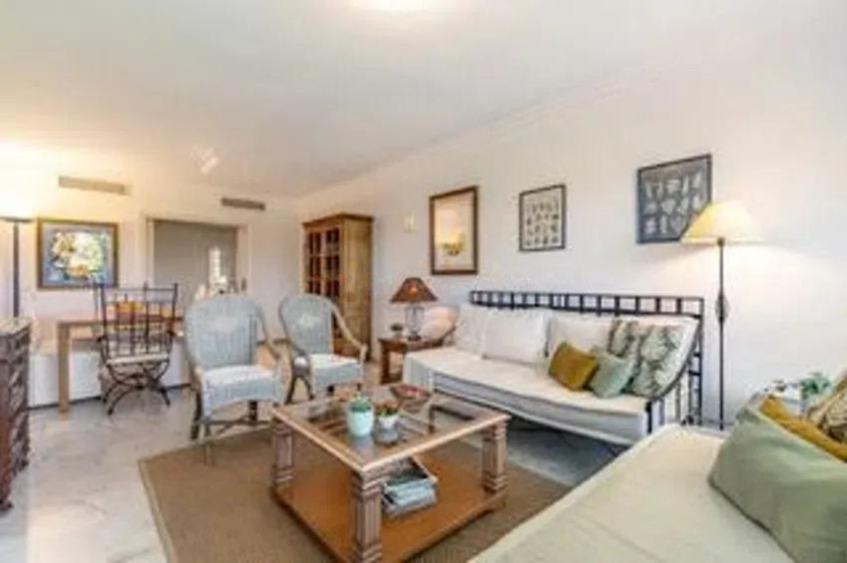 Apartment te koop in Marbella | 3 slaapkamers H5057779