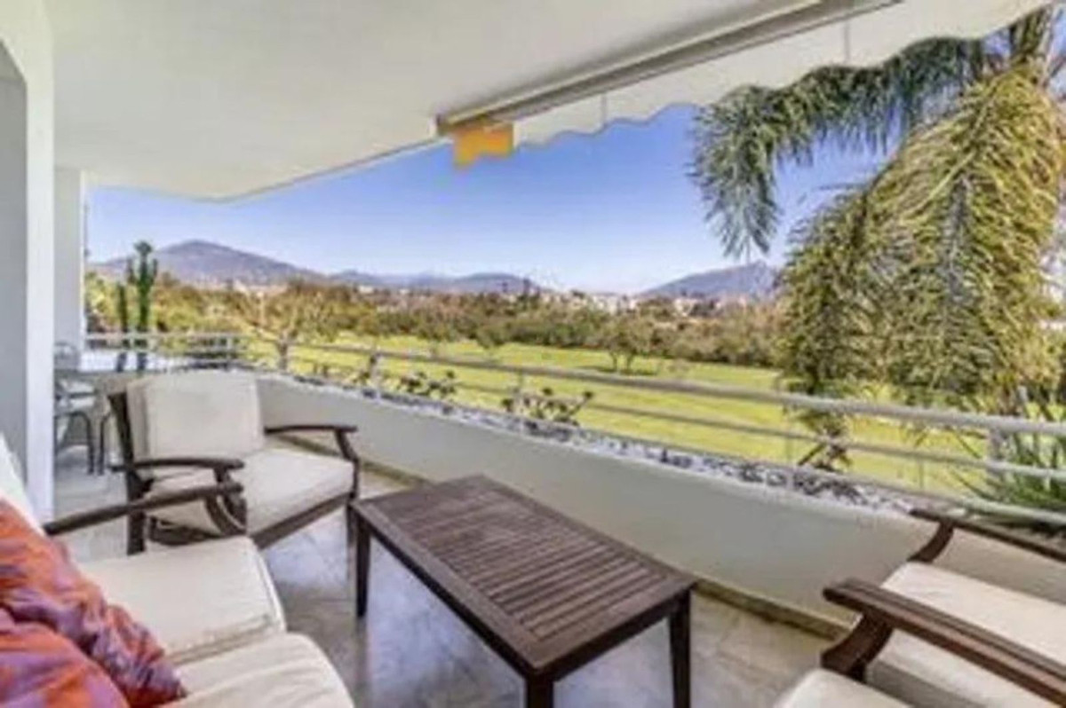 Apartment te koop in Marbella | 3 slaapkamers H5057779