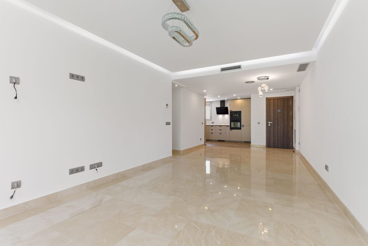 Appartement te koop in Marbella | 3 slaapkamers H5060872