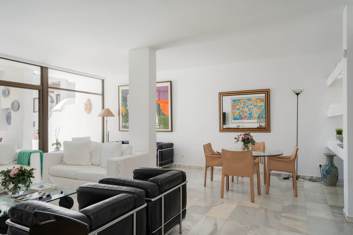 Appartement te koop in Marbella | 2 slaapkamers H5063005