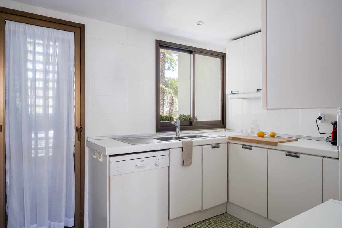 Appartement te koop in Marbella | 2 slaapkamers H5063005