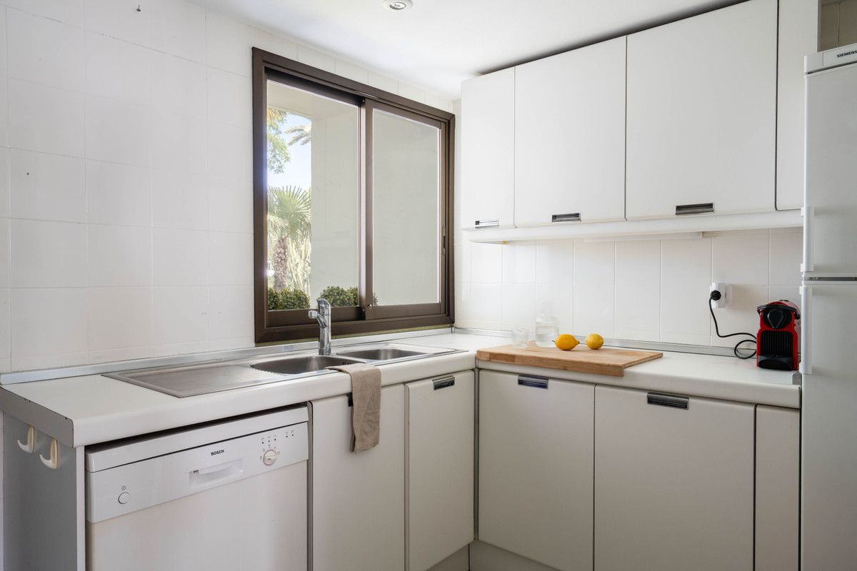Appartement te koop in Marbella | 2 slaapkamers H5063005