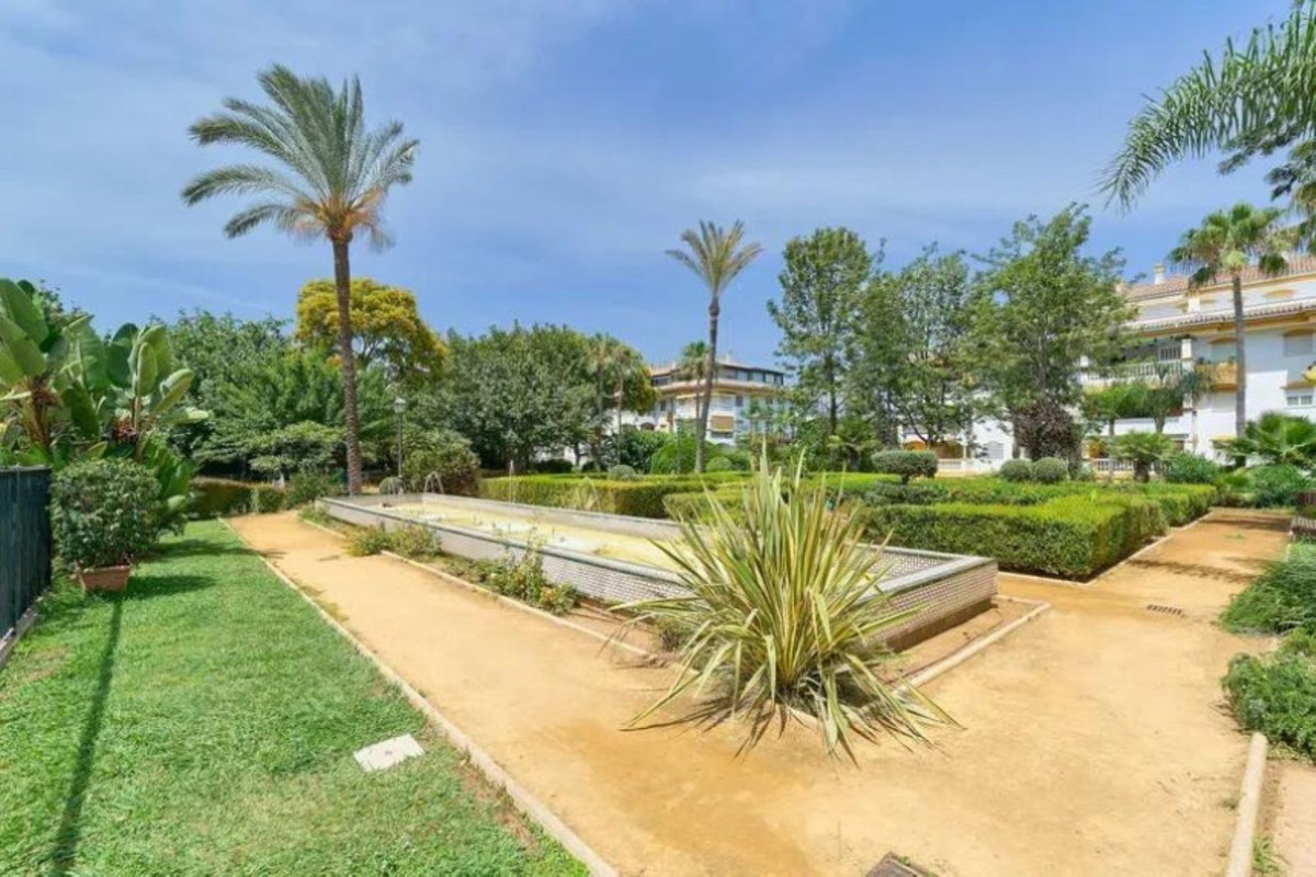 Appartement te koop in Marbella | 3 slaapkamers H5066938