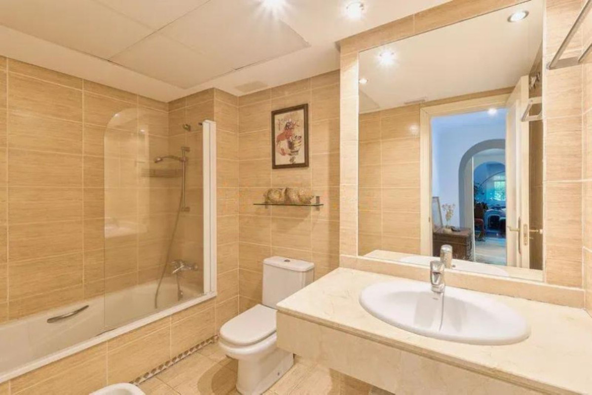 Appartement te koop in Marbella | 3 slaapkamers H5066938