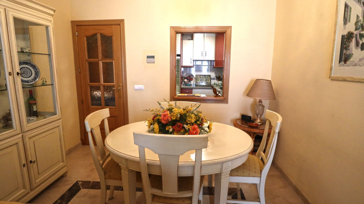 Apartment te koop in Marbella | 1 slaapkamers H5069575