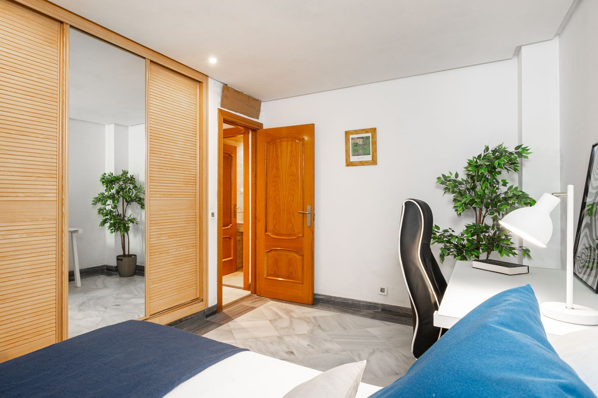 Apartment te koop in Marbella | 2 slaapkamers H5070340