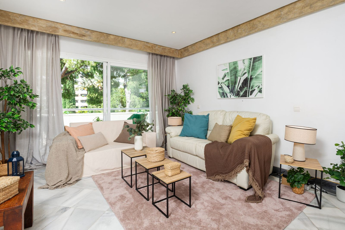 Apartment te koop in Marbella | 2 slaapkamers H5070340