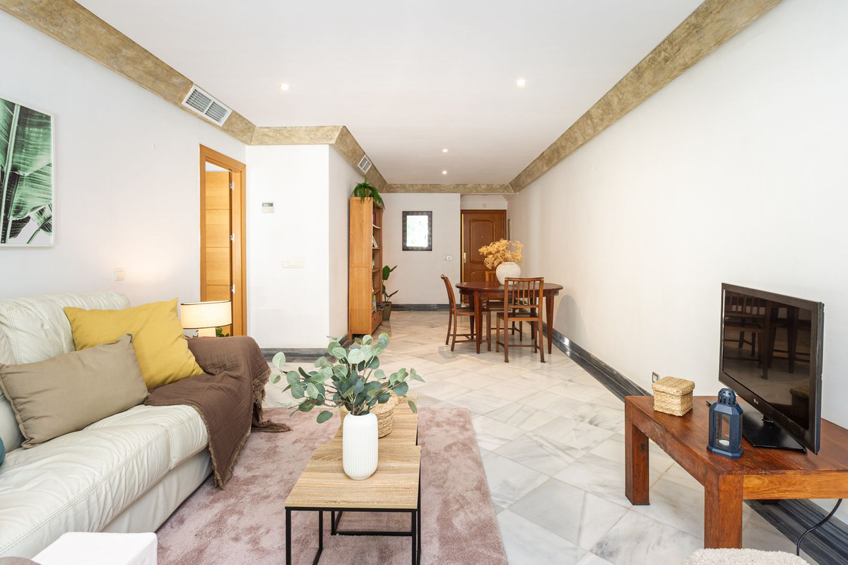 Apartment te koop in Marbella | 2 slaapkamers H5070340