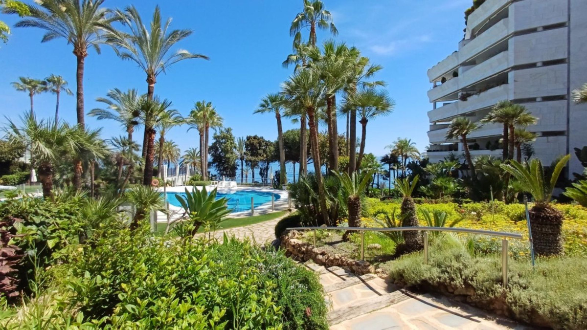 Apartment te koop in Marbella | 2 slaapkamers H5070340