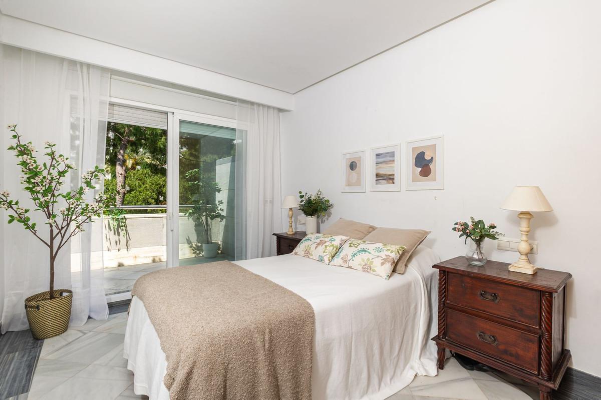 Apartment te koop in Marbella | 2 slaapkamers H5070340