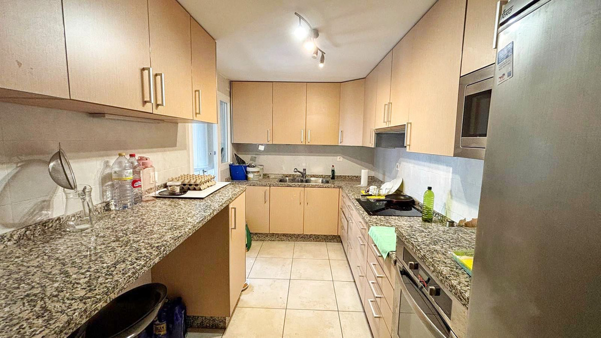 Apartment te koop in Marbella | 3 slaapkamers H5073196