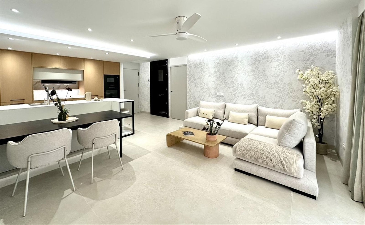 Appartement te koop in Marbella | 2 slaapkamers H5075266