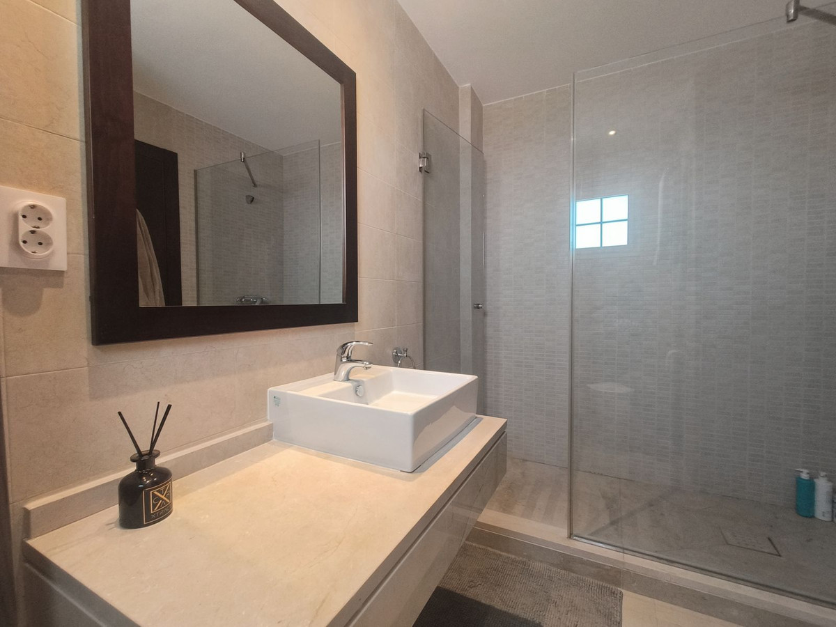 Penthouse te koop in Marbella | 4 slaapkamers H5078047