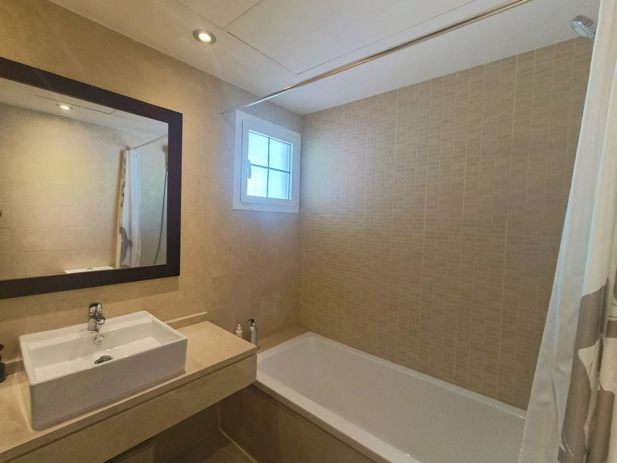Penthouse te koop in Marbella | 4 slaapkamers H5078047
