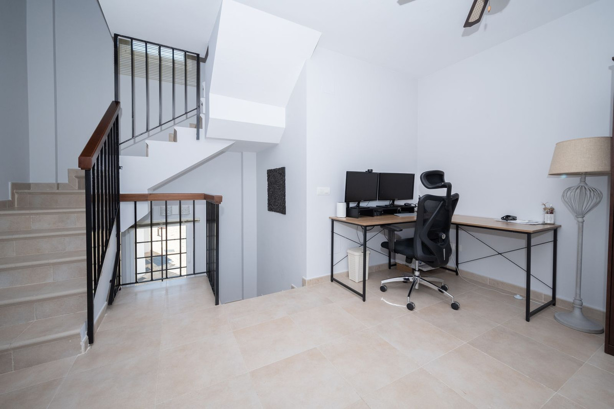 Penthouse te koop in Marbella | 4 slaapkamers H5078047