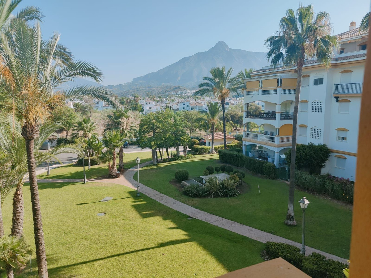 Appartement te koop in Marbella | 2 slaapkamers H5078917