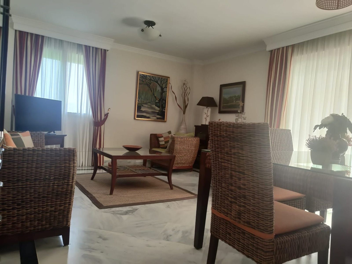 Appartement te koop in Marbella | 2 slaapkamers H5078917