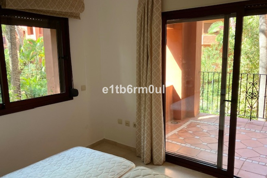 Appartement te koop in Marbella | 4 slaapkamers H5080339