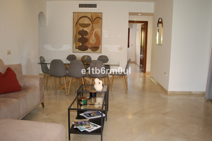 Appartement te koop in Marbella | 4 slaapkamers H5080339