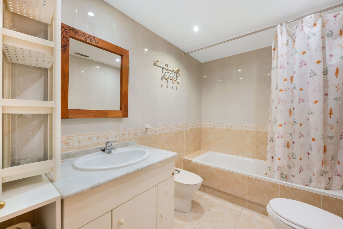 Appartement te koop in Marbella | 3 slaapkamers H5084005