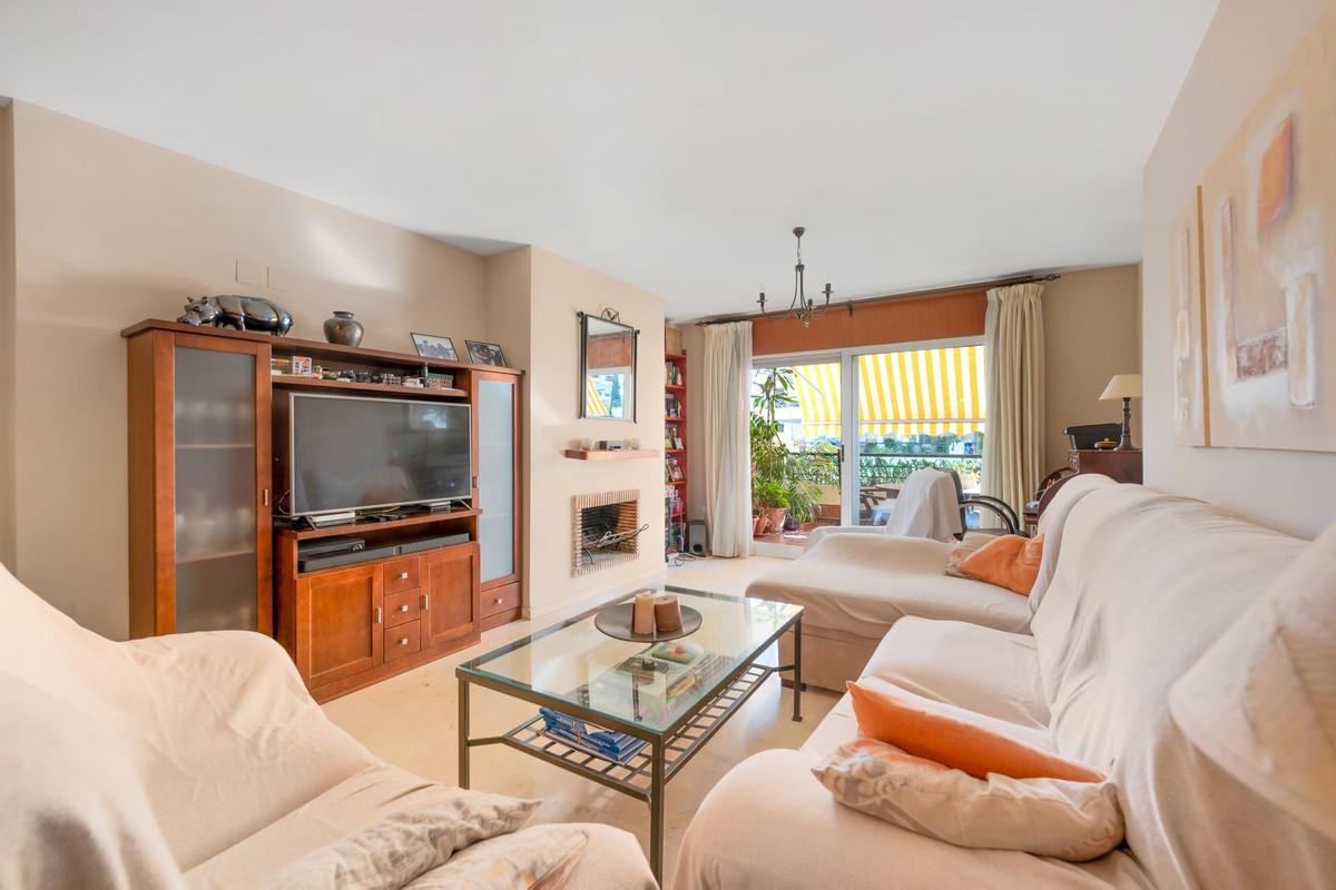 Appartement te koop in Marbella | 3 slaapkamers H5084005