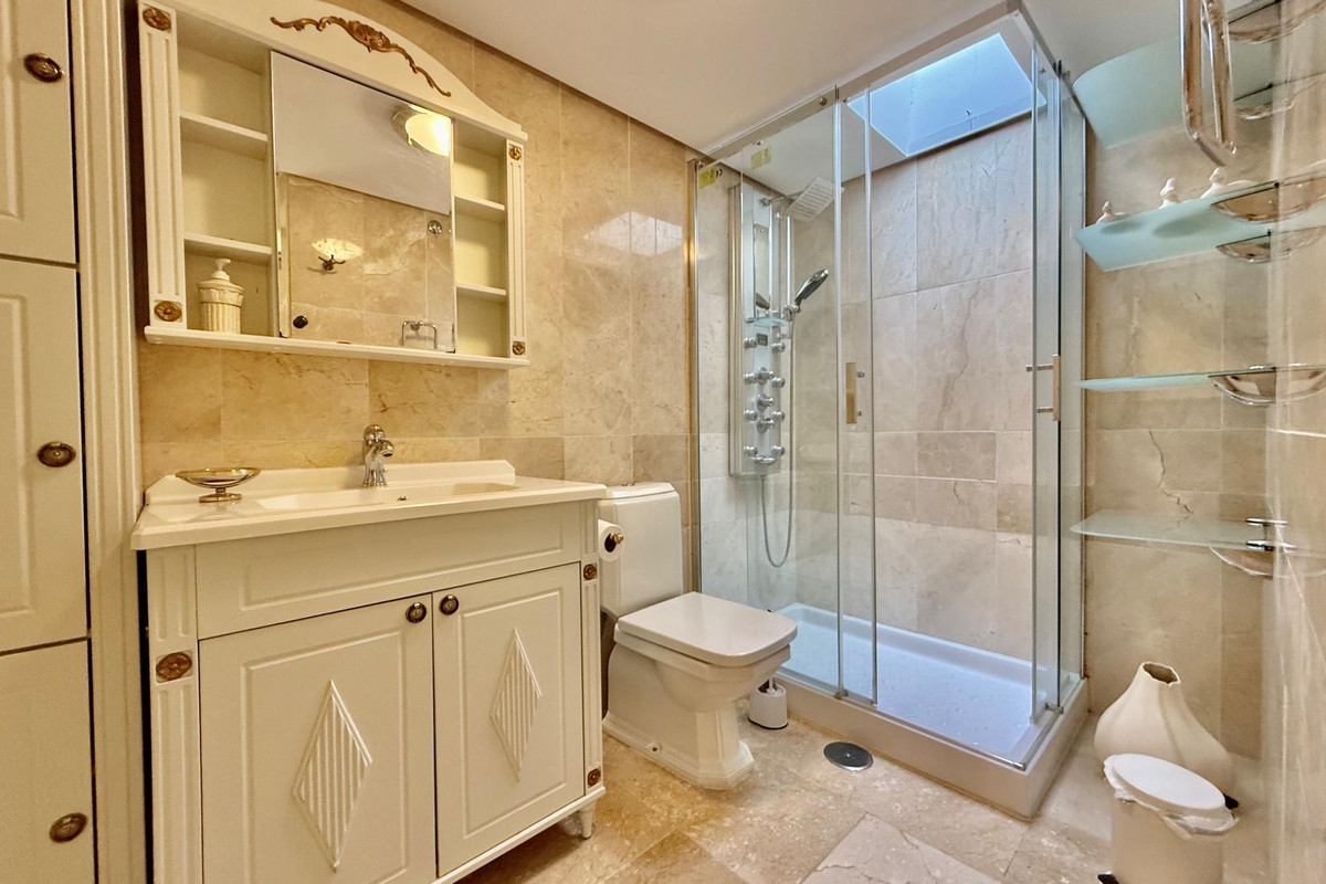 Appartement te koop in Marbella | 3 slaapkamers H5085487