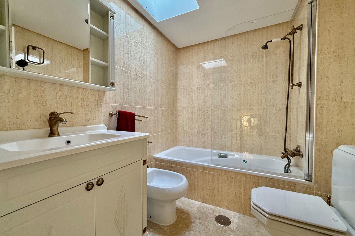 Appartement te koop in Marbella | 3 slaapkamers H5085487
