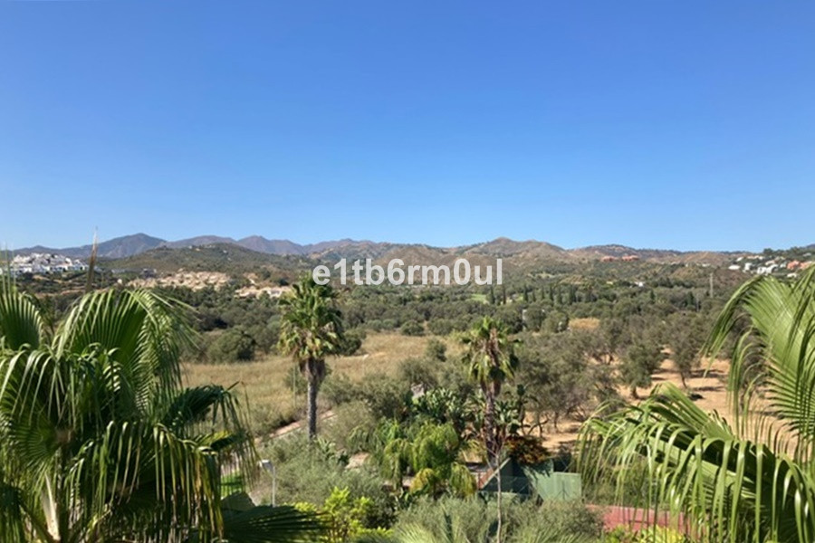 Appartement te koop in Marbella | 4 slaapkamers H5103622