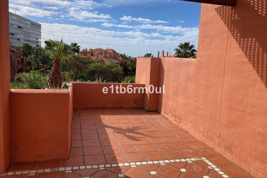 Appartement te koop in Marbella | 4 slaapkamers H5103622