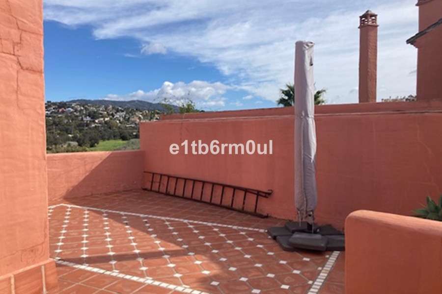 Appartement te koop in Marbella | 4 slaapkamers H5103622