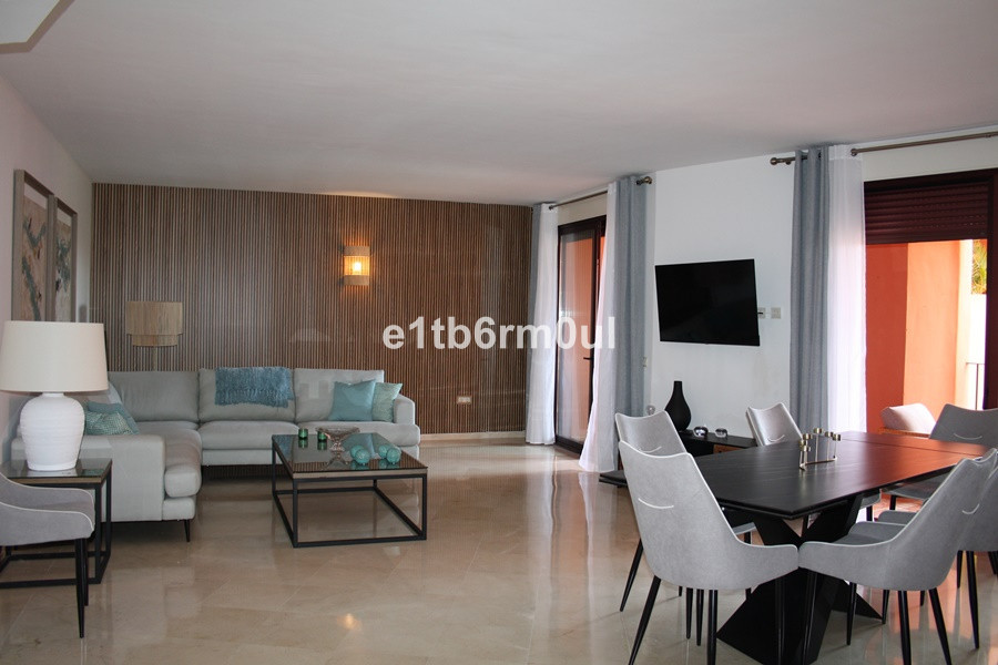 Appartement te koop in Marbella | 4 slaapkamers H5103622