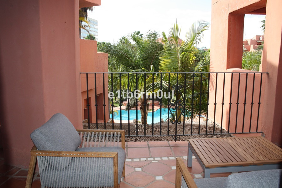 Appartement te koop in Marbella | 4 slaapkamers H5103622