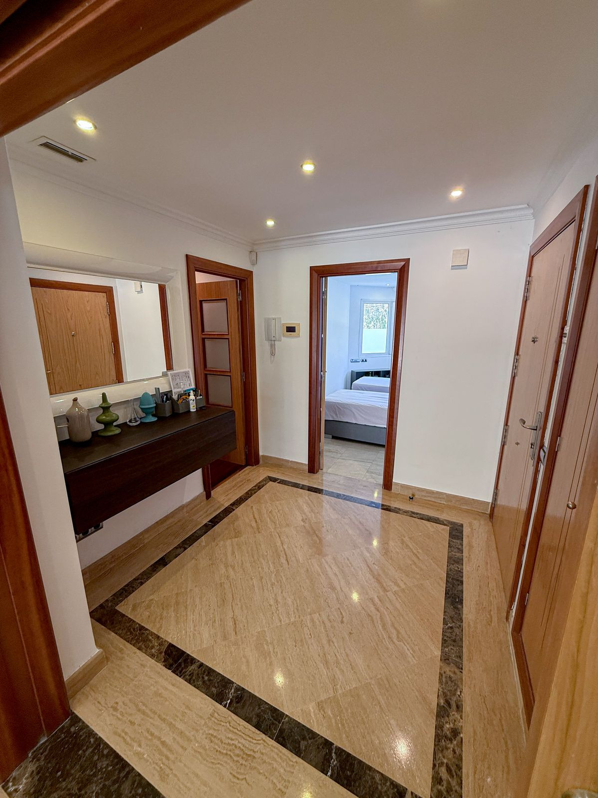 Appartement te koop in Marbella | 3 slaapkamers H5104642